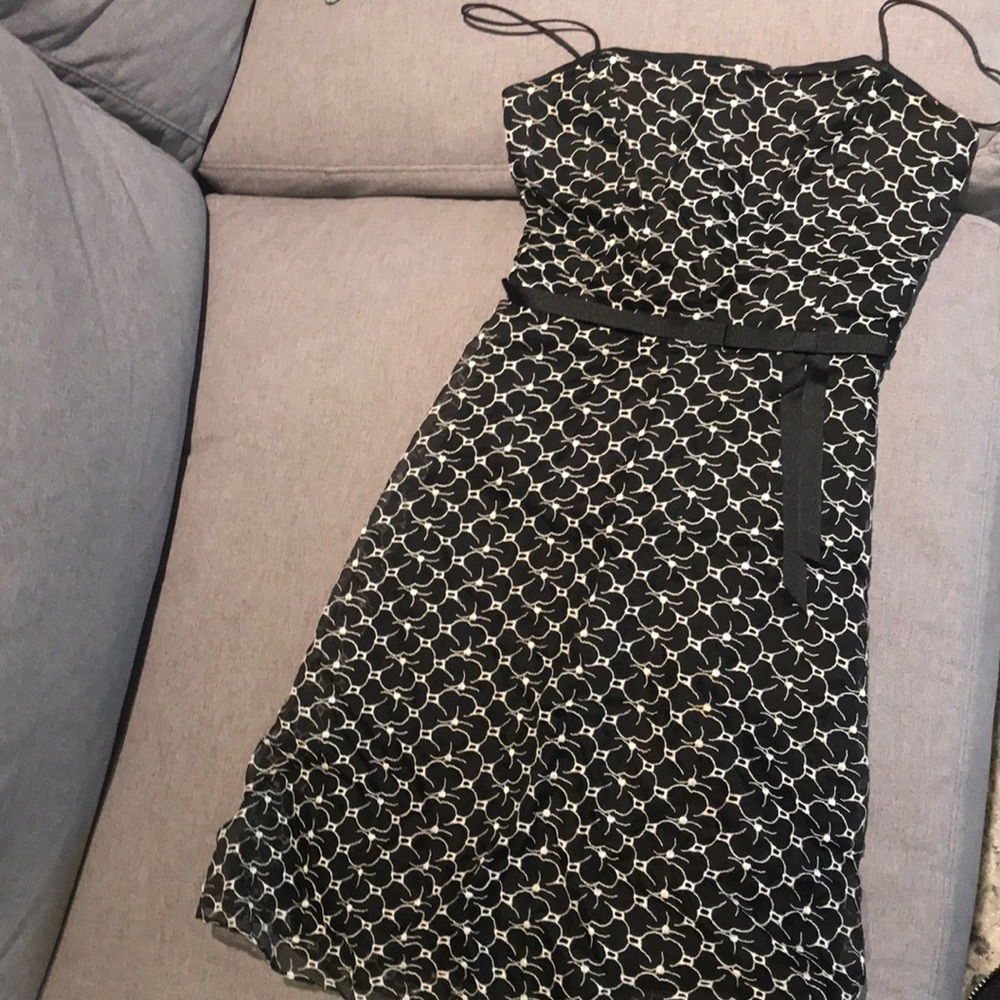 Laundry by Shelli Segal dress